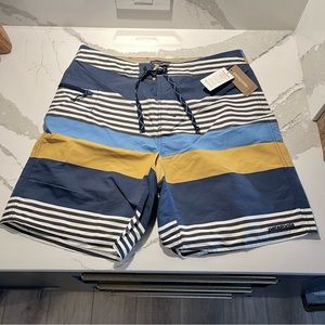Patagonia Men’s Wavefarer Board Shorts - 19”
